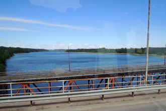 ￼Kuukaupin vanha silta Antreassa.
